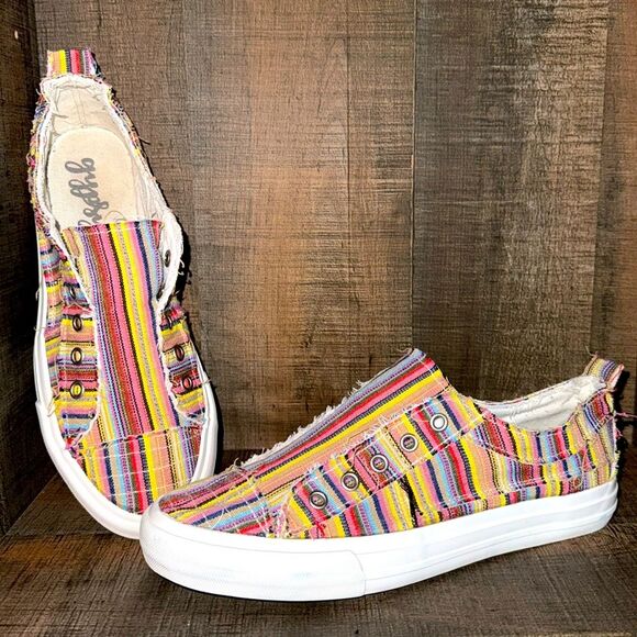 Gypsy Jazz Shoes - GYPSY JAZZ- women’s canvas sneakers-size 9